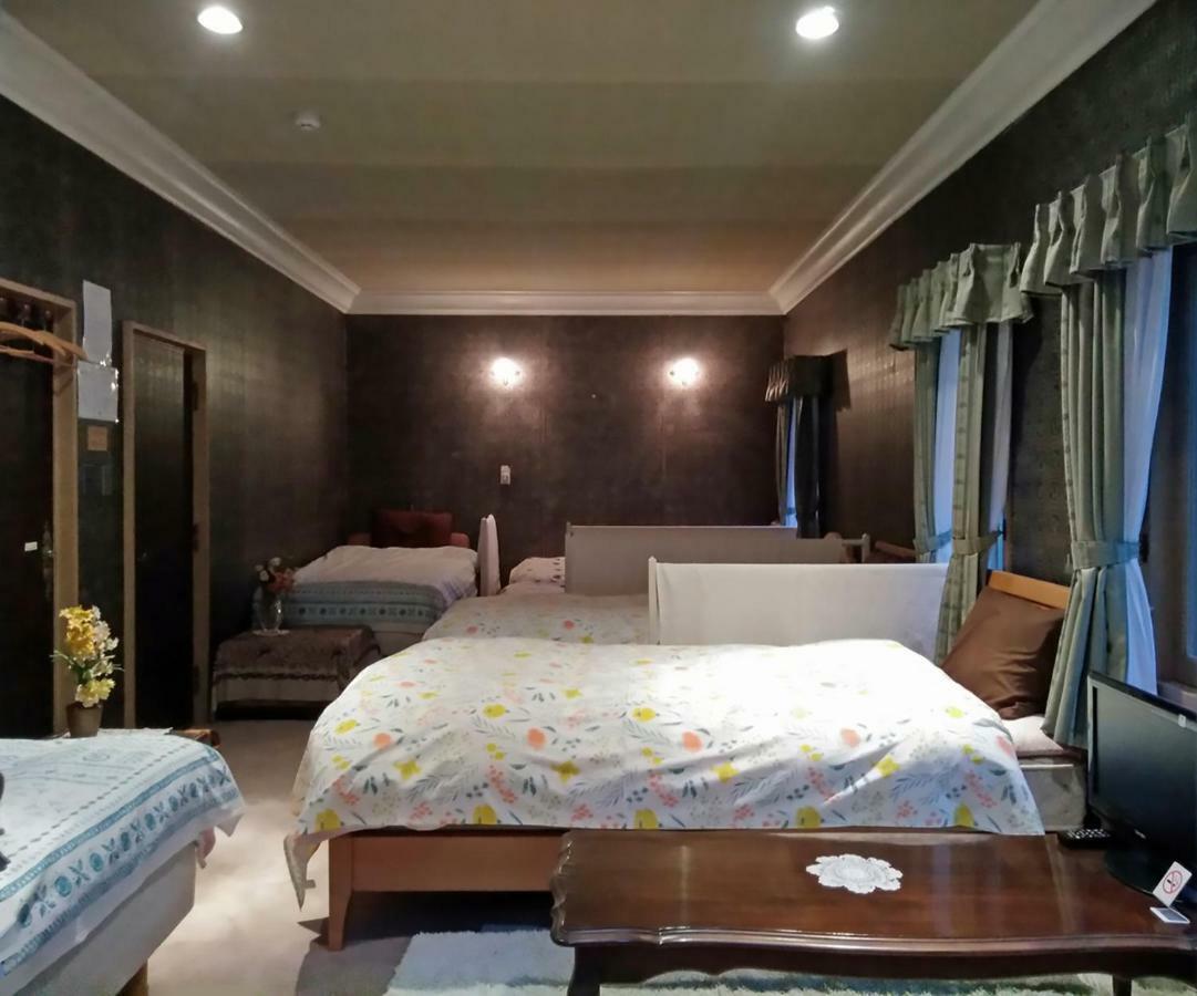 Guesthouse Chiya Takato Ина Екстериор снимка