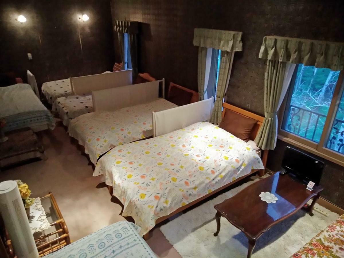 Guesthouse Chiya Takato Ина Екстериор снимка