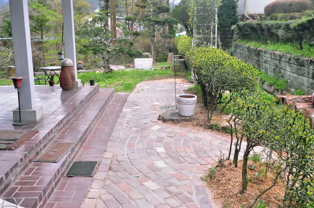 Guesthouse Chiya Takato Ина Екстериор снимка