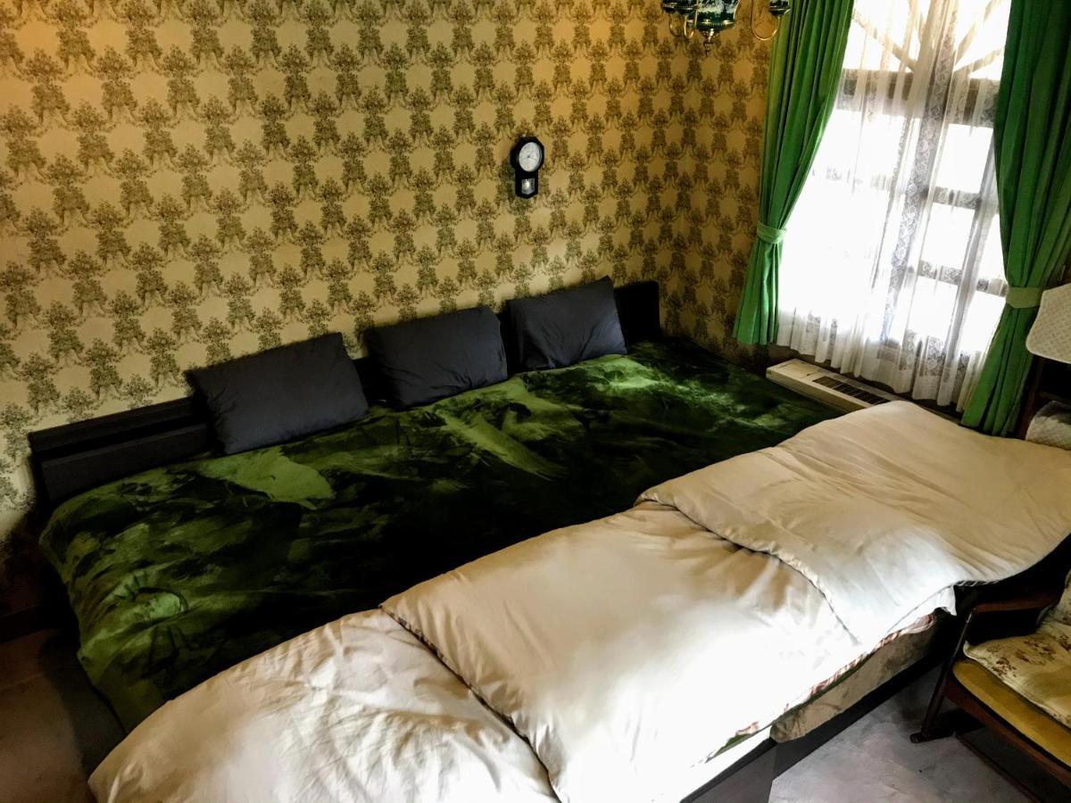 Guesthouse Chiya Takato Ина Екстериор снимка